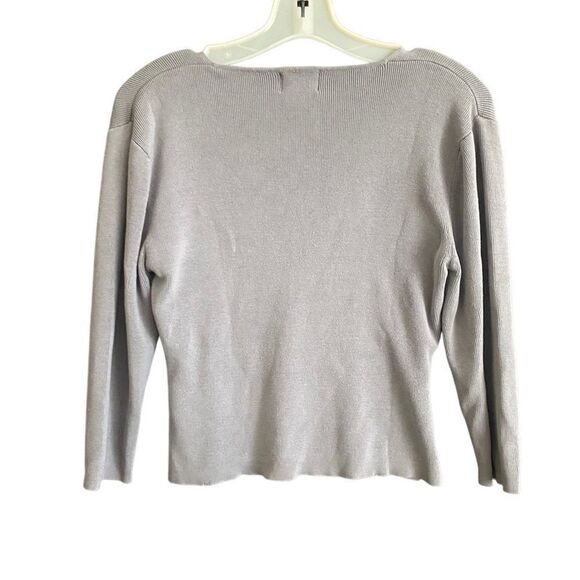 Willi Smith Gray Long Sleeve V-Neck Silk Blend Sweater. Size Large. - Picture 5 of 8